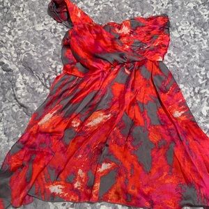 One-shoulder Semi-formal bright and fun dress